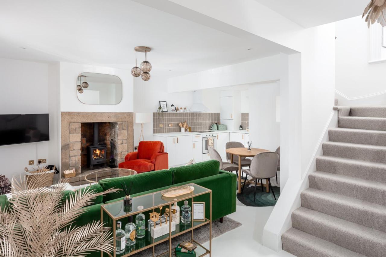 Luxe Design - Grade II Listed Cottage - Heart Of Алнуик Екстериор снимка
